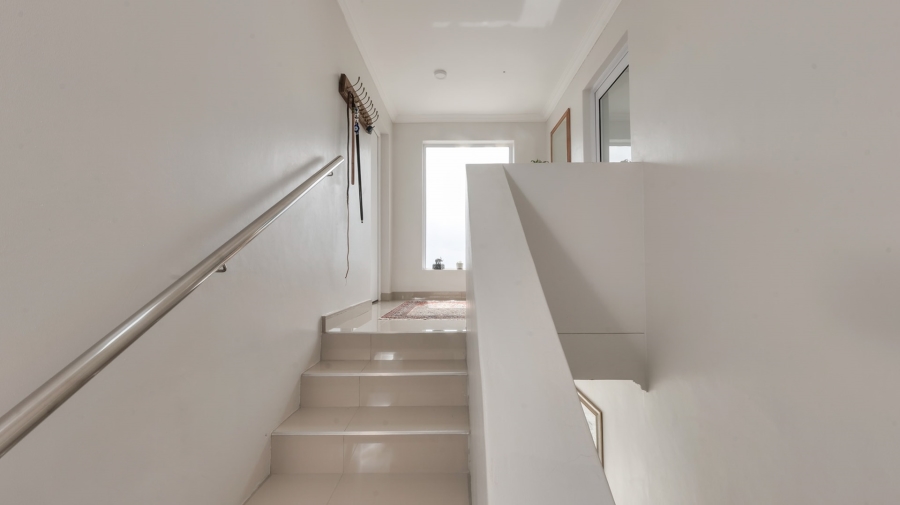 4 Bedroom Property for Sale in Agulhas Western Cape